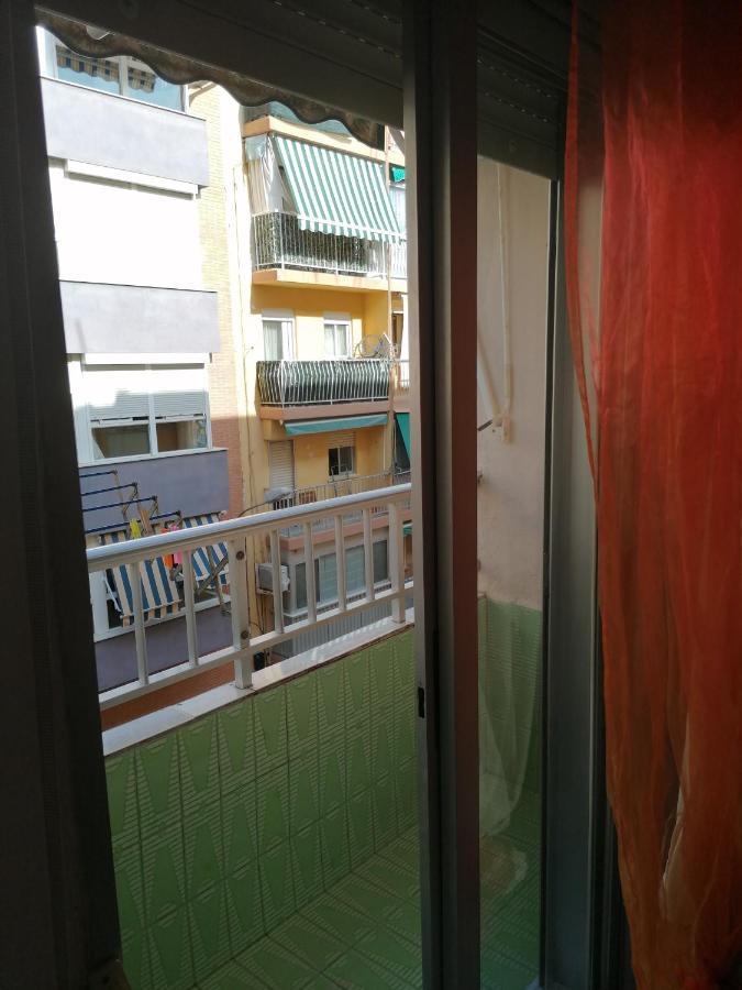 Apartamento Piso En Malvarrosa Valencia Exterior foto